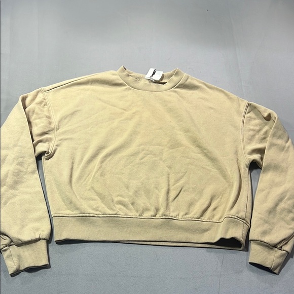 Divided cropped crew neck sweatshirt size xs - Picture 1 of 7